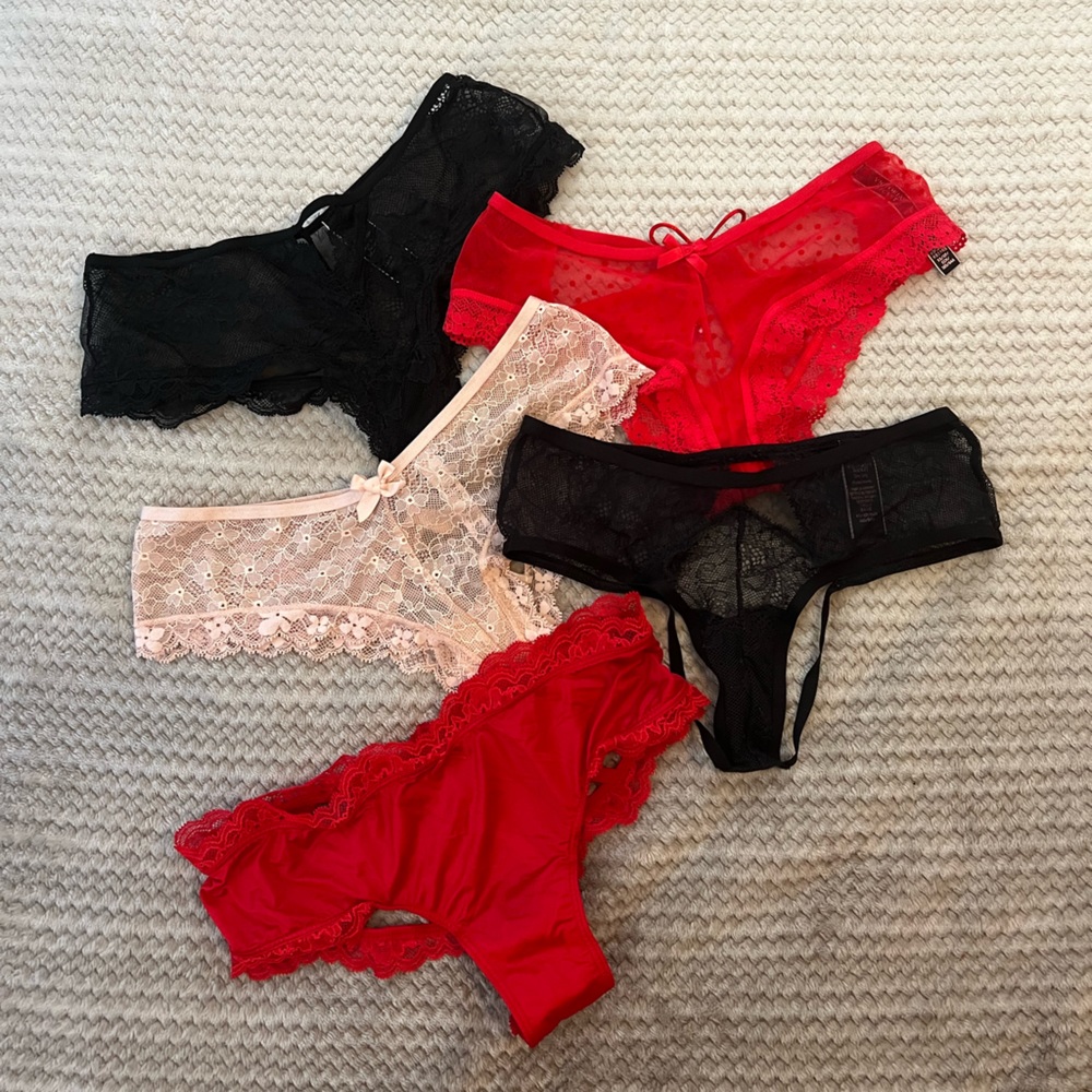 Victoria’s Secret Sexy Cheeky underwear
